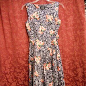 Hearts & Roses Dress Size 4 New Retro Look H & R Zebra Roses Print Cotton NWT